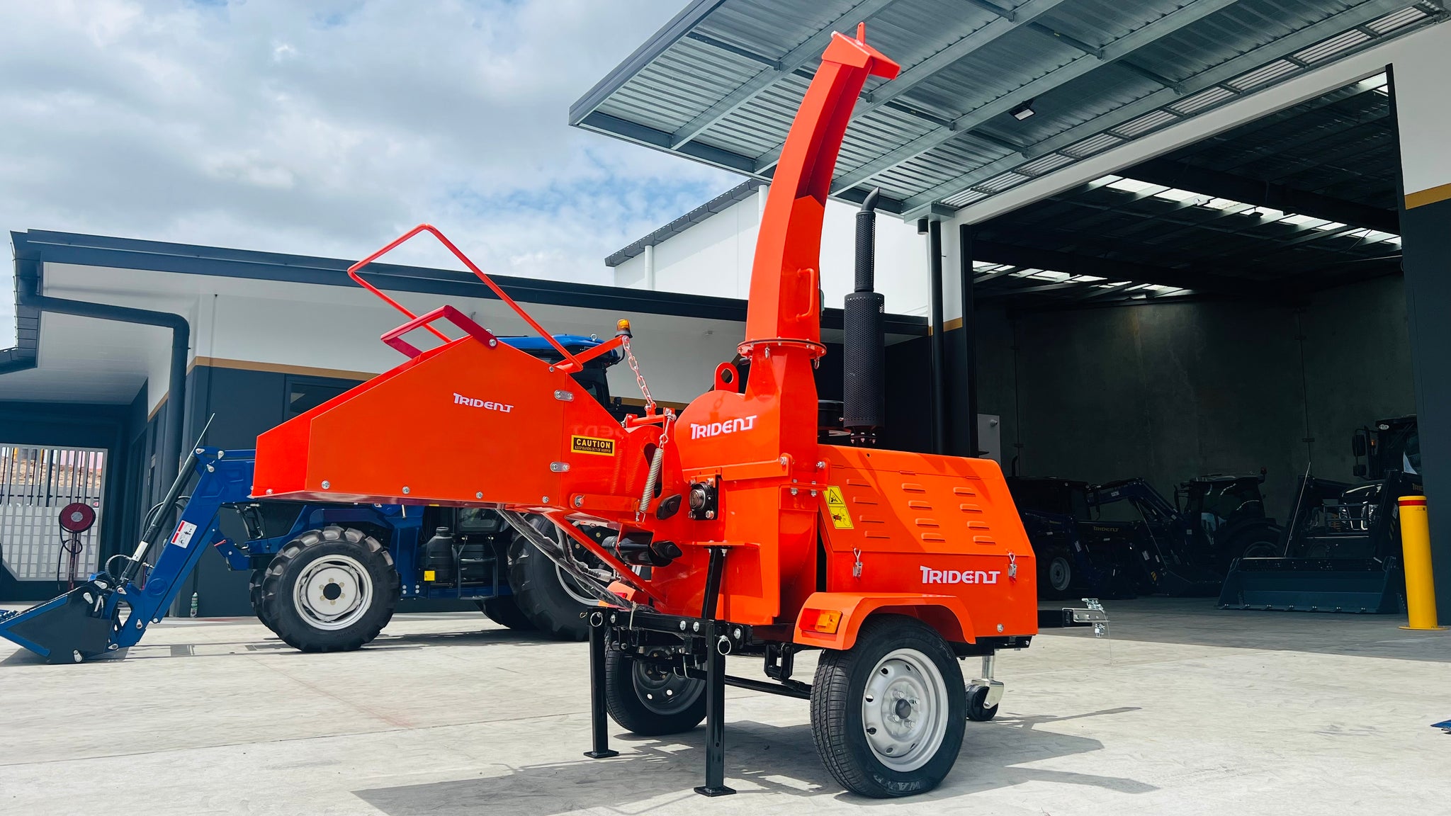 TRIDENT 45HP 4 CYLINDER DIESEL ENGINE WOOD CHIPPER – NICOLA'S