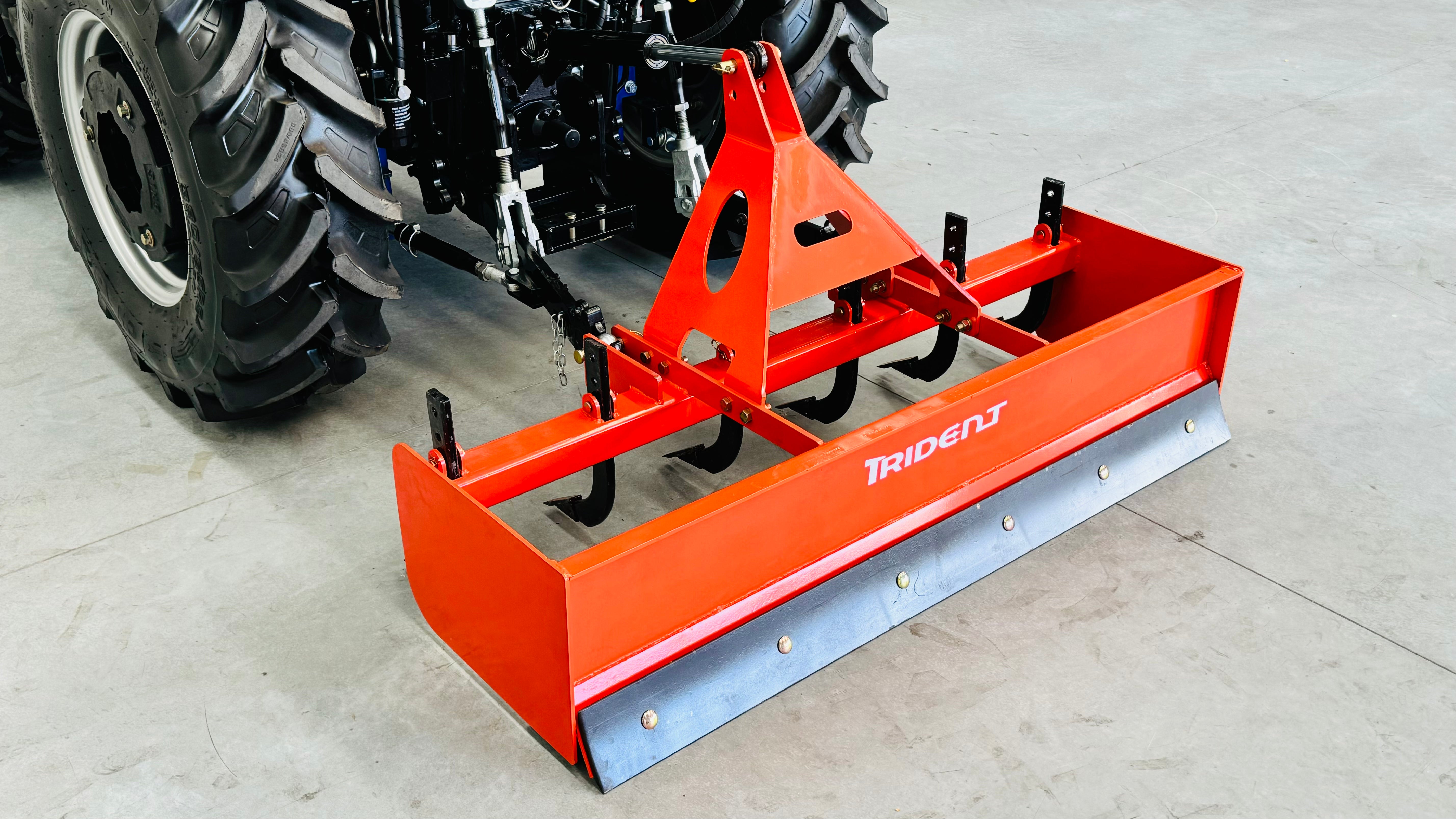 Graed Box Lawn Tractor Grader Box TRIDENT 5FT & 6FT BOX GRADER WITH RIPPER