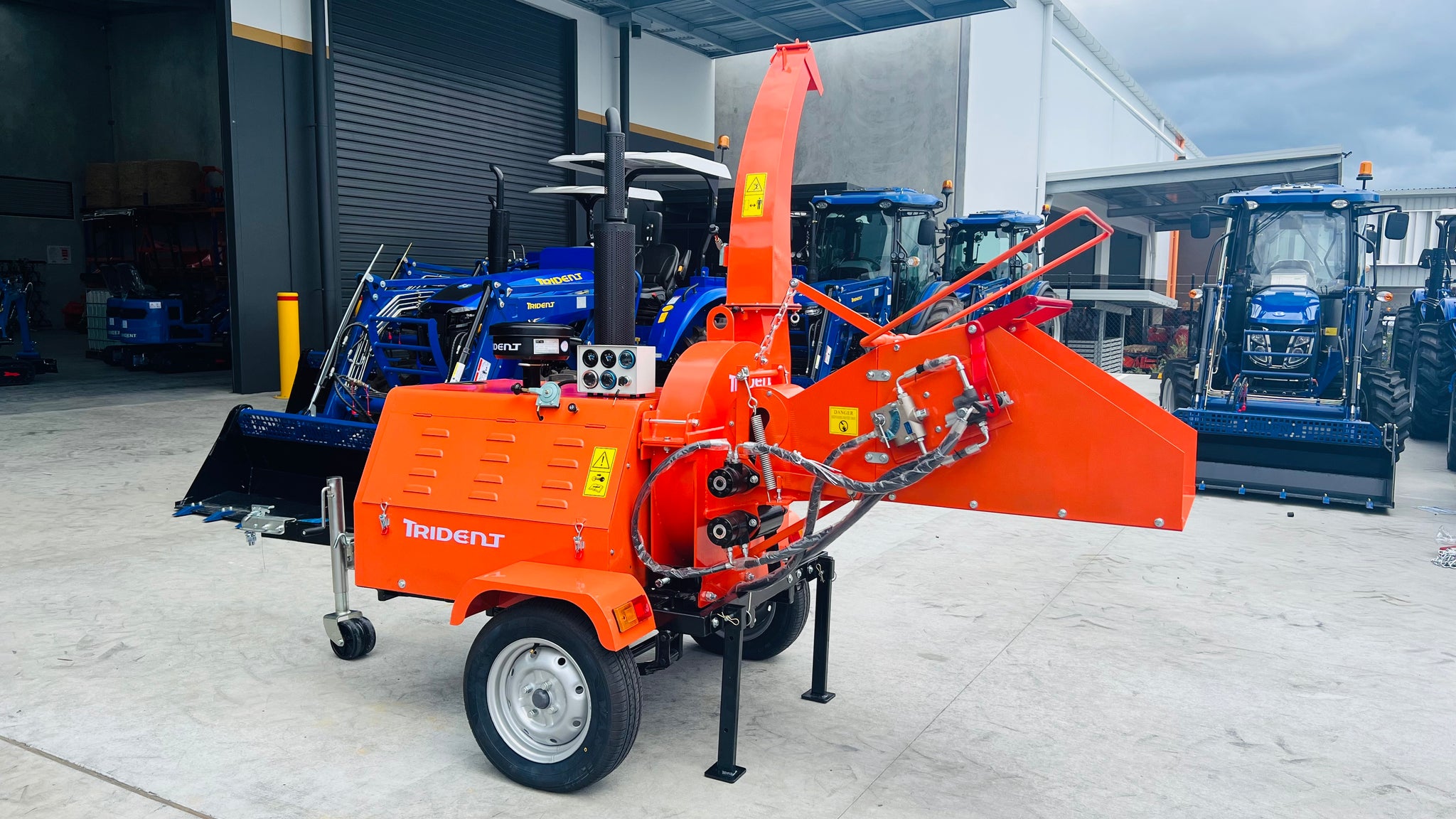 CHIPPER TRIDENT 45HP 4 CYLINDER DIESEL ENGINE WOOD CHIPPER – NICOLA'S